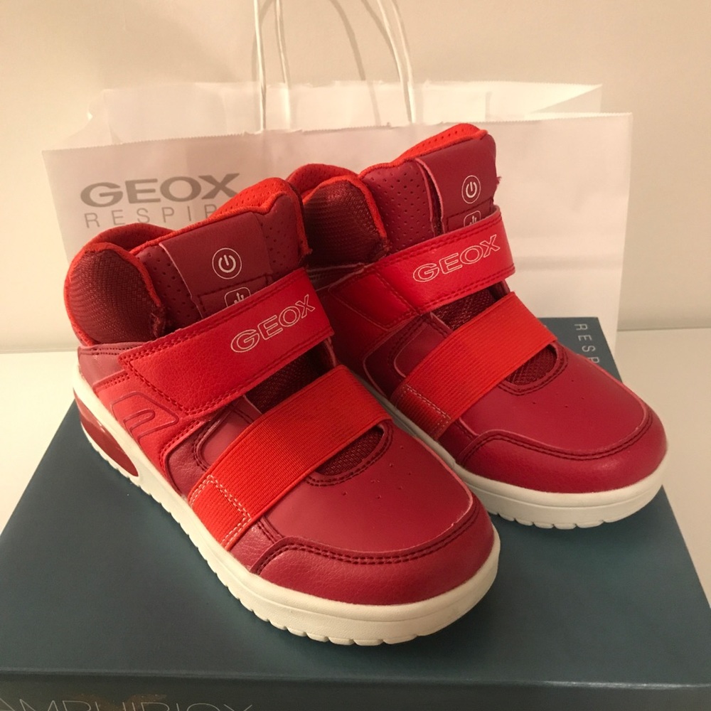 Geox Red HighTops with USB/LED heel messaging